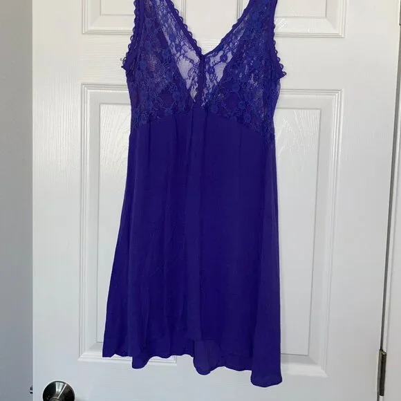 Periwinkle mini dress - Picture 2 of 10